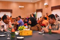 Wakil Bupati Mandailing Natal, Atika Azmi Utammi Nasution menghadiri acara ramah tamah dan jamuan makan malam bersama Kasdam I/BB Brigjen TNI, Rifky Nawawi di Aula Daulay - Simorangkir Makodim 0212/TS, Padangsidimpuan, Jum'at malam (9/12/2022).