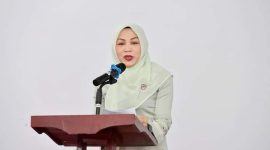 Ketua Dekranasda Madina Eli Mahrani Jafar Sukhairi Nasution.