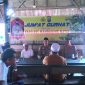 Kapolres Mandailing Natal AKBP H.M. Reza Chairul A.S.,S.IK.,S,H.,M.H mendengarkan keluhan warga di warkop Bang Hanafi. (6/1/2023).