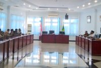 Pemkab Mandailing Natal bersama Forkopimda Gelar Konfrensi Pers Terkait Aksi Demo Masyarakat Singkuang I ke PT. Rendi Permata Raya, Rabu (29/3/2023).