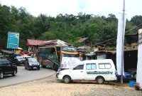 Situasi arus mudik disimpang Jembatan Merah Kabupaten Mandailing Natal, Rabu (19/4/2023).