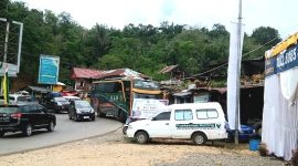 Situasi arus mudik disimpang Jembatan Merah Kabupaten Mandailing Natal, Rabu (19/4/2023).