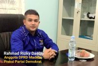 Rahmad Rizky Daulay, Anggota Komisi I DPRD Mandailing Natal.