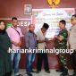 Camat Panyabungan Selatan, TNI/Polri bersama Pemdes Pagaran Sigala-Gala menyalurkan BLT-DD tahap I untuk tahun anggaran 2023, Rabu (28/6/2023).