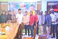 Forum Wartawan Kota Kab. Mandailing Natal gelar temu ramah bersama H. Saipullah Nasution, SH.,MM di Lesehan AMJ kota Panyabungan, Jum'at (30/6/2023).