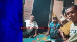 Pj. Kades Roburan Dolok Enda Mora mengunjungi rumah Darwin yang terluka akibat serangan beruang, Jum'at (14/7/2023).
