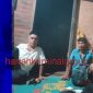 Pj. Kades Roburan Dolok Enda Mora mengunjungi rumah Darwin yang terluka akibat serangan beruang, Jum'at (14/7/2023).