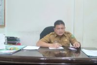 Bahruddin Juliadi, S.Sos selaku Kepala Bagian Kesejahteraan Setdakab Madina saat ditemui diruang kerjanya, Selasa (19/12/2023). Foto : Joki Nasution.