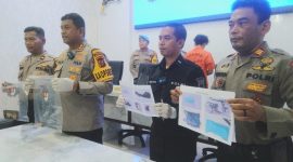 Kapolres Mandailing Natal AKBP Arie Sofandi Paloh, S.H.,S.I.K saat menggelar pres rilis di aula Tantya Sudhirajati Mapolres Madina, Senin (29/4/2024) siang.