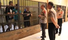 Kapolres Labuhanbatu Beri Nasehat Dan Motivasi Pada Tahanan