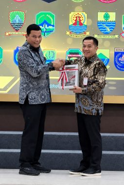 Pemkab Karawang Raih Opini WTP BPK 11 Kali Berturut-turut