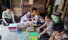 Indahnya Berbagi Bersama Polsek Na IX-X Polres Labuhanbatu