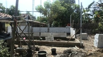 Terlihat Seperti Bangunan Pribadi, Proyek PAUD di Mekarasih Banyusari Berjalan Tanpa Papan Informasi